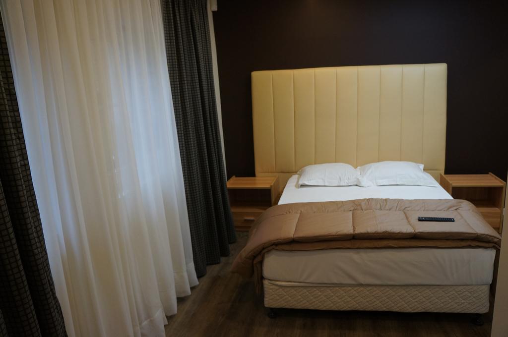 Hotel Evergreen Woluwe-Saint-Lambert Exterior photo